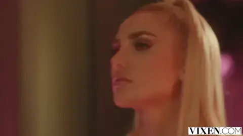 2021.12.17-Kenzie-Anne---Should-I-Stay-103122_preview