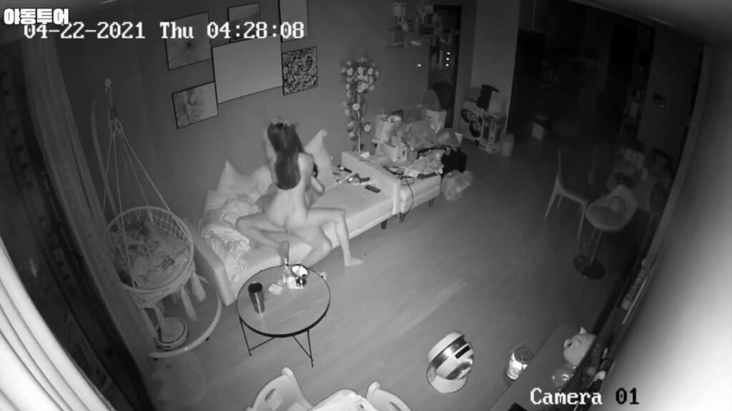 Korean Amateur Video 2026 – IP❤️ 밤에 소파에서 섹스