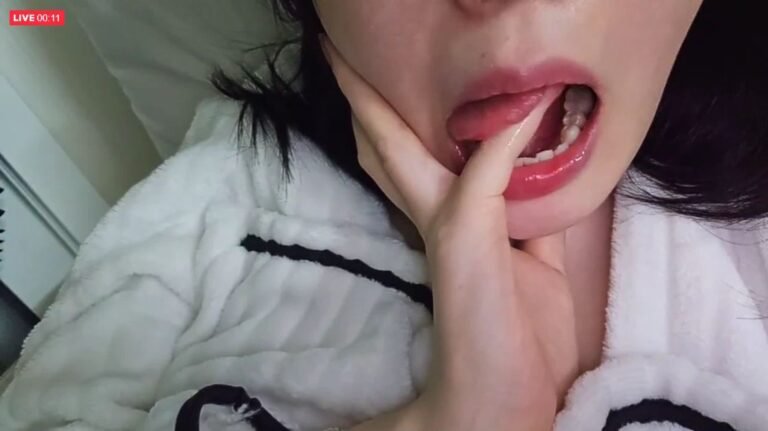Korean Amateur Video 2026 – 신작입니다 숲에서 밴드